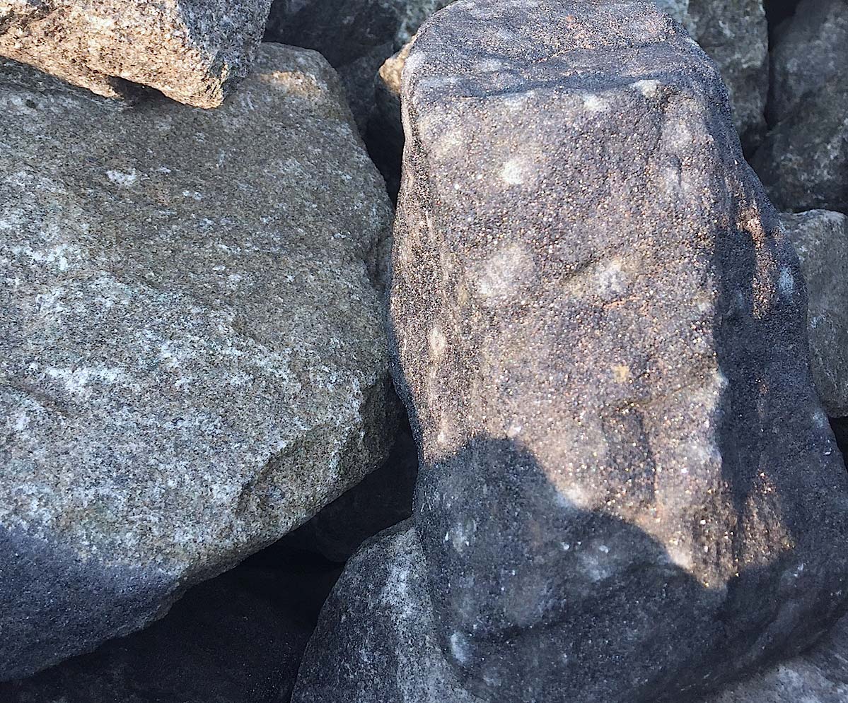 Charcoal Shimmer Random Cladding