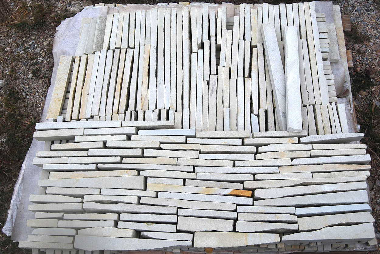 Lesotho Sandstone Riven Cladding Stack