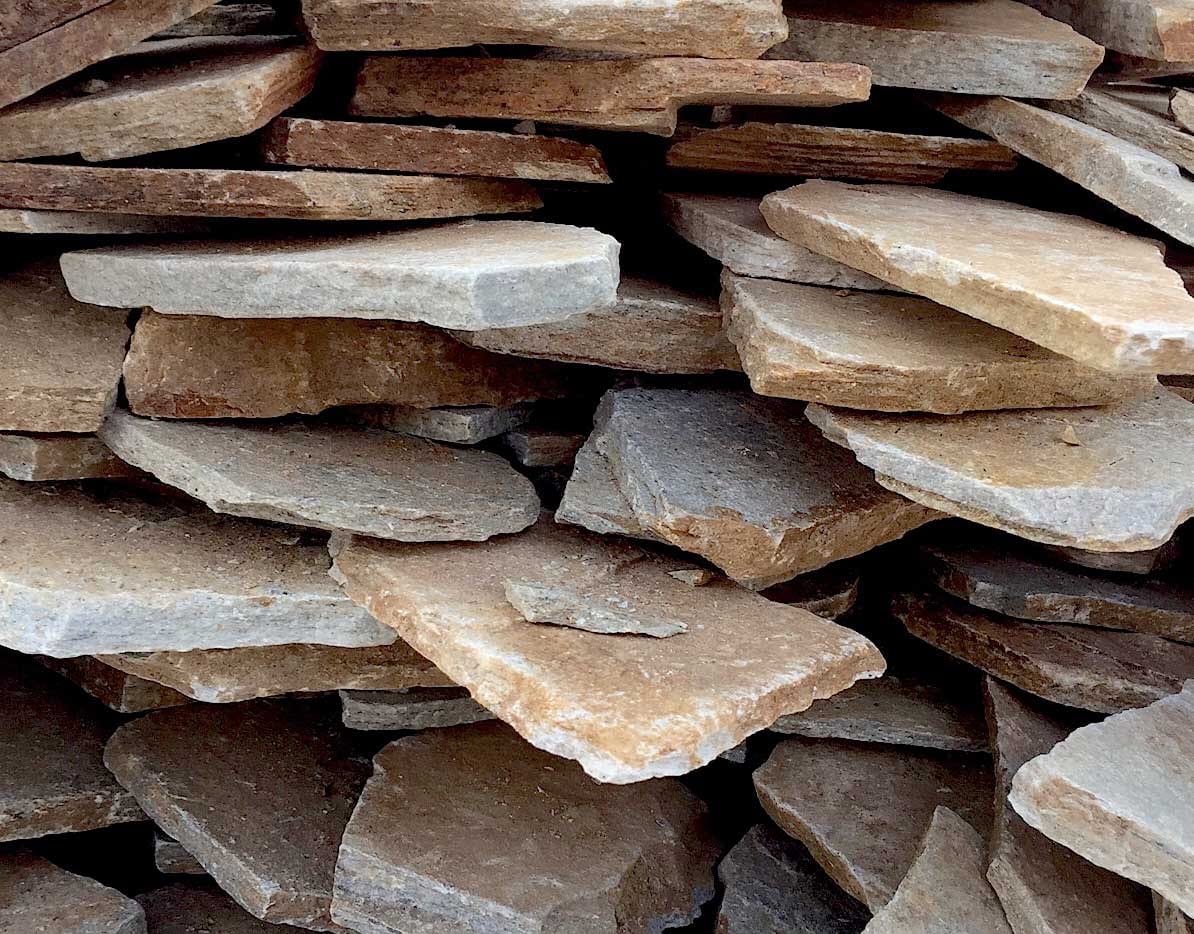 Ivory Quartzite Vertical — Stone Library